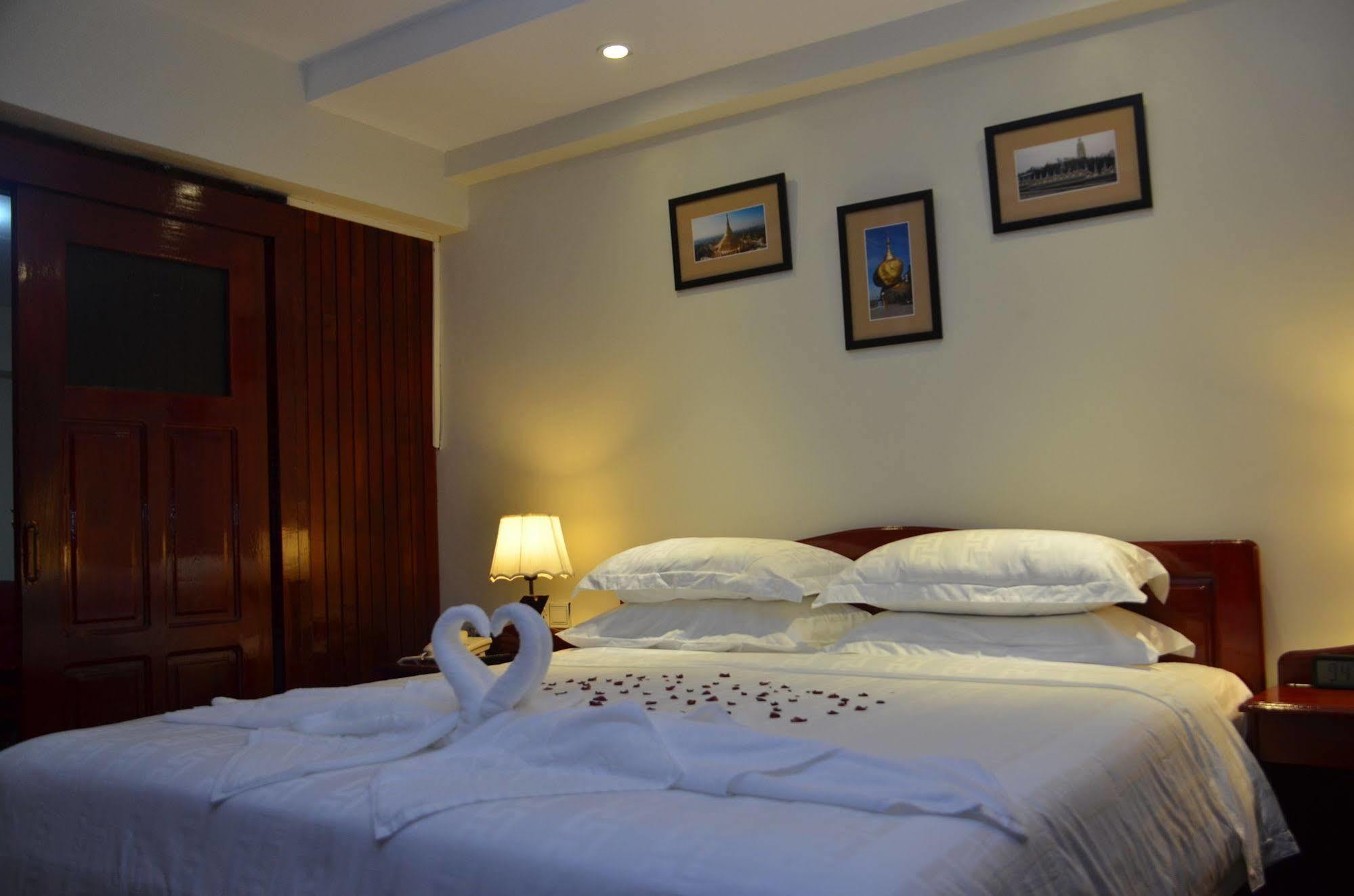 City Star Hotel Yangon Exterior photo